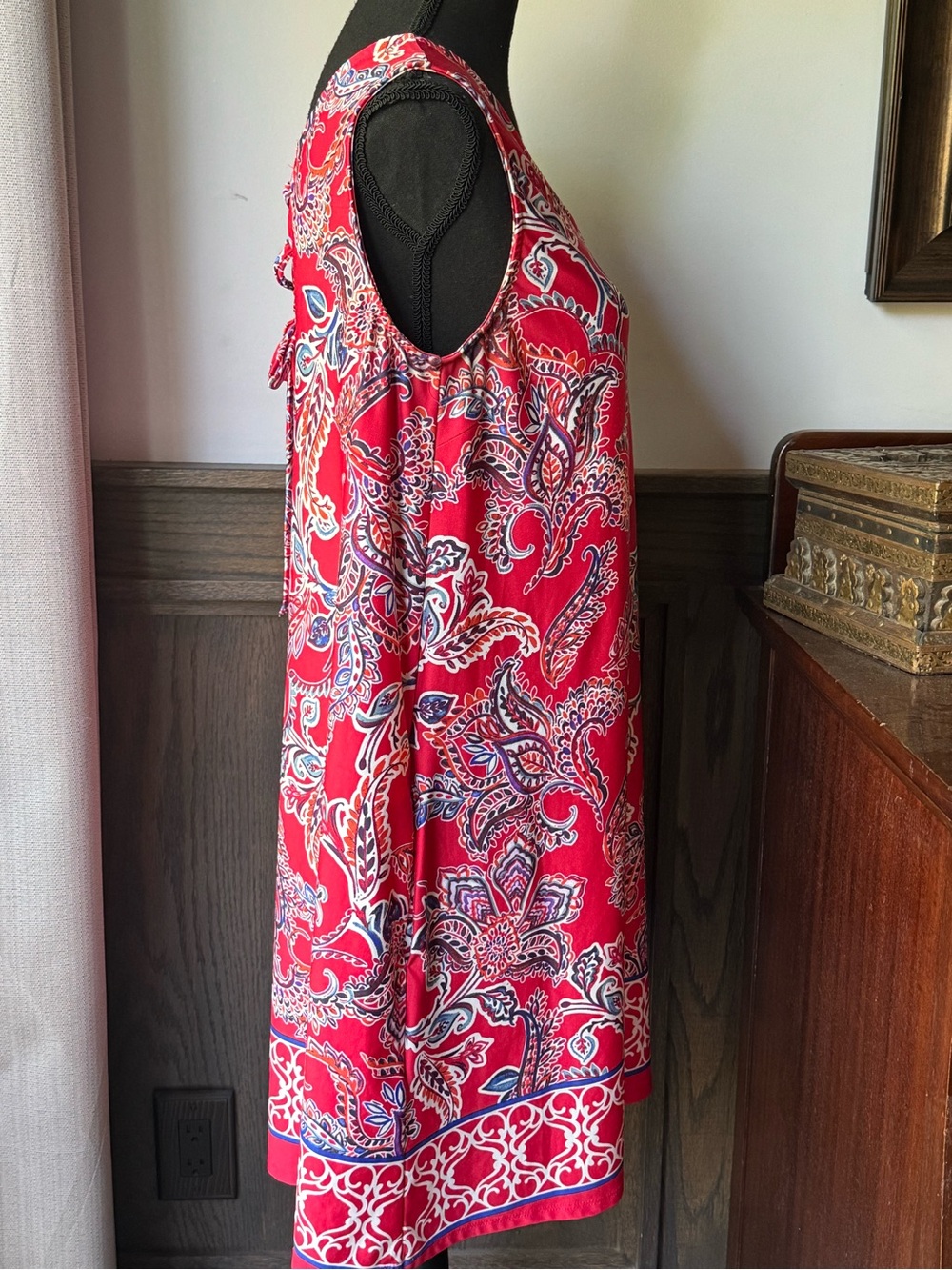 Apt. 9 Red Paisley Print Dress with Blue and Cream Accents medium - Picture 4 of 6